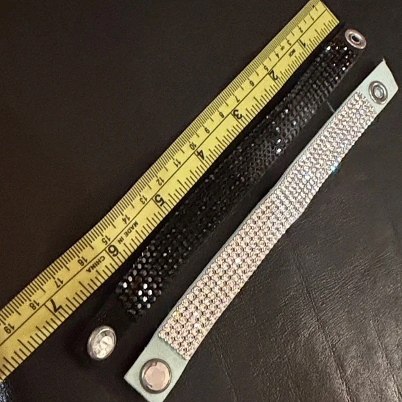 Rhinestone Snap Bracelets Set - Picture 3 of 3
